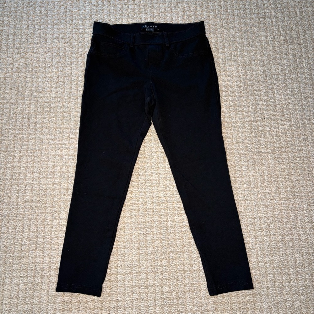 Theory Cropped Pocket Leggings